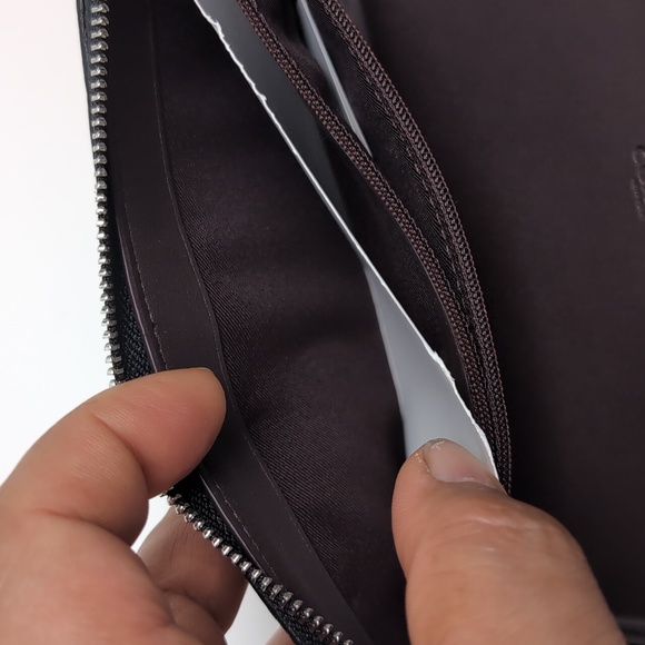 Coach CP414 Dempsey Large Phone Wallet In Signature Jacquard With Star Embroider - Picture 12 of 16